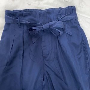Abercrombie & Fitch high waisted navy paper bag pants